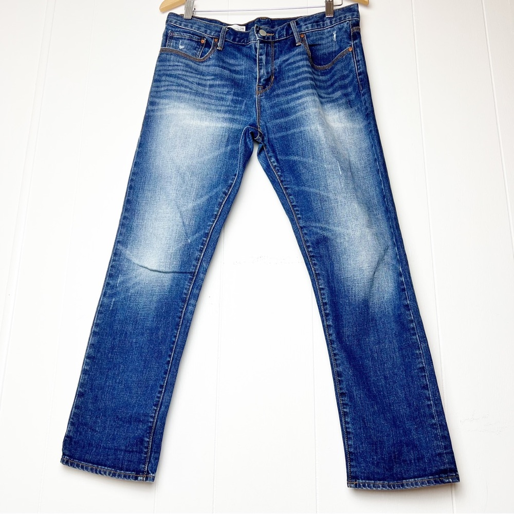 Gap 1969 Distressed Sexy Boyfriend Jeans Women’s Size 28
